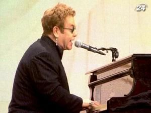 Елтон Джон заспіває на весіллі принца Вільяма Елтон Джон заспіває на весіллі принца Вільяма