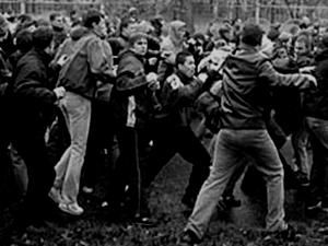 У Чечні сталась масова бійка за участю 350 людей У Чечні сталась масова бійка за участю 350 людей