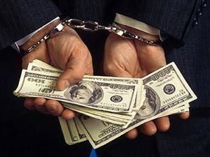 Керівника севастопольського порту затримали за особливо великий хабар Керівника севастопольського порту затримали за особливо великий хабар