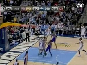 "Денвер" у матчі з "Фініксом" здобув п'яту перемогу поспіль "Денвер" у матчі з "Фініксом" здобув п'яту перемогу поспіль