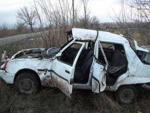 "Славута" з 7 пасажирами впала в кювет, загинув 16-річний юнак