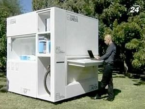 Архітектор створив будиночок розміром 4 кубічних метри Архітектор створив будиночок розміром 4 кубічних метри