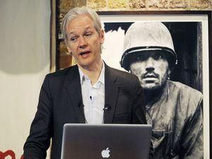 Засновника WikiLeaks розшукує Інтерпол