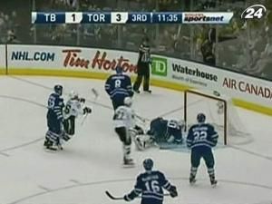 "Торонто" зазнало третьої поразки поспіль "Торонто" зазнало третьої поразки поспіль