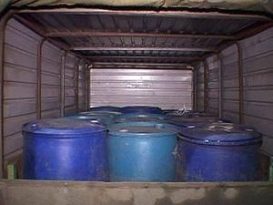 В Одеську область контрабандисти перекотили вручну 2 тонни спирту В Одеську область контрабандисти перекотили вручну 2 тонни спирту