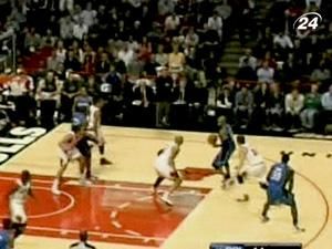 "Орландо" втретє поспіль здолало "Чикаго" "Орландо" втретє поспіль здолало "Чикаго"