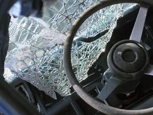 У Криму автобус з’їхав у кювет — 6 пасажирів постраждали