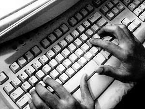 WikiLeaks відновив роботу — тепер на швейцарському домені WikiLeaks відновив роботу — тепер на швейцарському домені