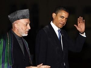 Барак Обама прилетів в Афганістан Барак Обама прилетів в Афганістан