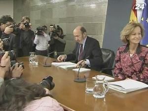 Влада Іспанії прийняла пакет заходів зі стабілізації економіки Влада Іспанії прийняла пакет заходів зі стабілізації економіки