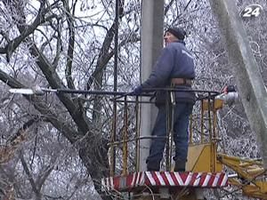 В Україні досі знеструмлено 136 населених пунктів В Україні досі знеструмлено 136 населених пунктів