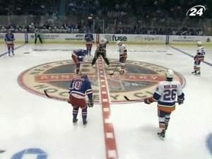 "Рейнджерс" вдруге поспіль виграли дербі у "Айлендерс" "Рейнджерс" вдруге поспіль виграли дербі у "Айлендерс"