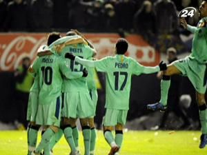 "Реал" наприкінці матчу вирвав перемогу у "Валенсії" "Реал" наприкінці матчу вирвав перемогу у "Валенсії"