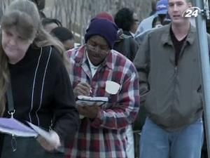 В США все більше людей залишаються без роботи В США все більше людей залишаються без роботи