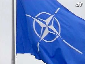 WikiLeaks розповів як НАТО планує захищати країни Балтії від Росії WikiLeaks розповів як НАТО планує захищати країни Балтії від Росії