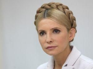 Тимошенко: Влада мене переслідує, бо я захищаю народ Тимошенко: Влада мене переслідує, бо я захищаю народ