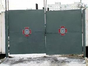 Харків: причини та обставини смерті солдата у військовій частині з’ясовують Харків: причини та обставини смерті солдата у військовій частині з’ясовують