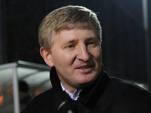 Ахметов: Ми продовжимо контракт з Луческу Ахметов: Ми продовжимо контракт з Луческу