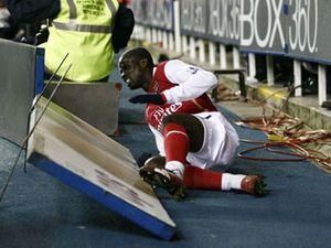 Розминка в кріслі від Ебуе. ВІДЕО Розминка в кріслі від Ебуе. ВІДЕО