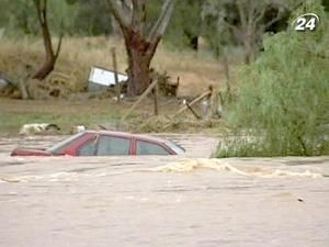 Повінь вигнала австралійців із дому Повінь вигнала австралійців із дому