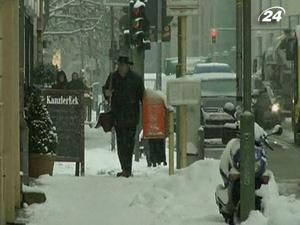 Німеччина, Франція, Британія знову потерпають від снігопадів