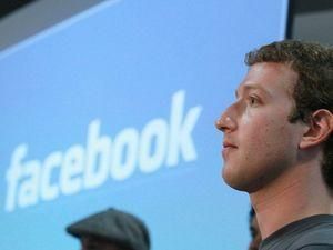 Творця Facebook знову тягнуть до суду Творця Facebook знову тягнуть до суду