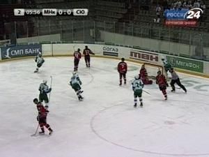 "Салават Юлаєв" скоротив відставання від лідера Конференції "Салават Юлаєв" скоротив відставання від лідера Конференції