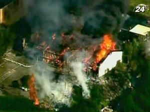 У Південній Каліфорнії поліціяспалила гігантський склад з саморобною вибухівкою У Південній Каліфорнії поліціяспалила гігантський склад з саморобною вибухівкою