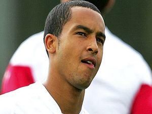 Тео Волкот: Ми не дамо Мессі грати Тео Волкот: Ми не дамо Мессі грати