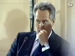 Фірташ стане інвестором держхолдингу "Титан України" Фірташ стане інвестором держхолдингу "Титан України"