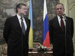 Грищенко просить Кремль забезпечити права українців у Росії Грищенко просить Кремль забезпечити права українців у Росії