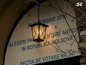 У Молдові перерахують голоси на парламентських виборах У Молдові перерахують голоси на парламентських виборах