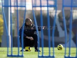 Зручно вмостившись Зручно вмостившись