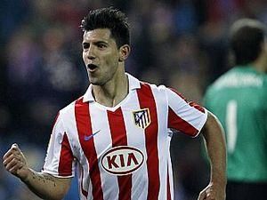 Дубль Куна приніс перемогу "Атлетіко" над "Депортіво". Відео Дубль Куна приніс перемогу "Атлетіко" над "Депортіво". Відео