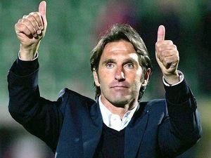 Бруно Лабадія тренуватиме "Штутґарт" Бруно Лабадія тренуватиме "Штутґарт"