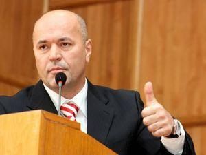 Ратушняк: Україну розкрадають олігархи-євреї Ратушняк: Україну розкрадають олігархи-євреї