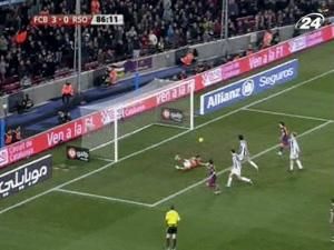 "Барселона" сьомий матч поспіль забиває не менше трьох голів "Барселона" сьомий матч поспіль забиває не менше трьох голів