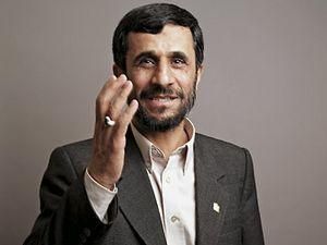 Ахмадінеджад поміняв міністра закордонних справ Ахмадінеджад поміняв міністра закордонних справ