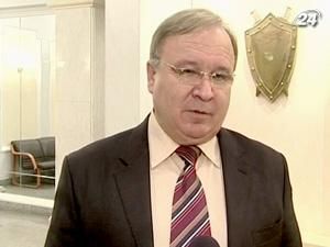 Луценку "шиють" іншу статтю Луценку "шиють" іншу статтю