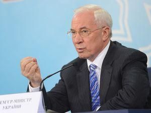 Азаров: Надвисокі пенсії з'їдають 10% Пенсійного фонду Азаров: Надвисокі пенсії з'їдають 10% Пенсійного фонду