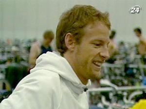 Дженсон Баттон знову змагатиметься у тріатлоні Дженсон Баттон знову змагатиметься у тріатлоні