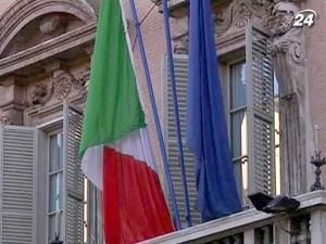 Італійський парламент вирішує долю Сільвіо Берлусконі Італійський парламент вирішує долю Сільвіо Берлусконі