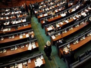 У Косово на виборах більшість отримала демократична партія У Косово на виборах більшість отримала демократична партія