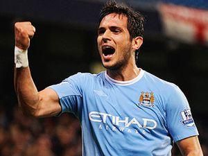 "Бенфіка" віддасть 8 млн за Санта Круза "Бенфіка" віддасть 8 млн за Санта Круза