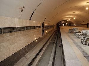 Сьогодні Азаров відкриє 3 нові київські станції метро Сьогодні Азаров відкриє 3 нові київські станції метро