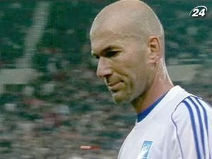 Друзі Зідана та Роналду зустрілись з зірками "Олімпіакоса" Друзі Зідана та Роналду зустрілись з зірками "Олімпіакоса"