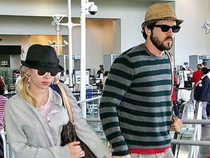 Скарлетт Йоханссон і Райан Рейнольдс розлучаються Скарлетт Йоханссон і Райан Рейнольдс розлучаються