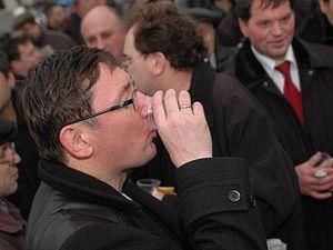 Юрій Луценко: Україну хочуть перетворити на поліцейську державу Юрій Луценко: Україну хочуть перетворити на поліцейську державу