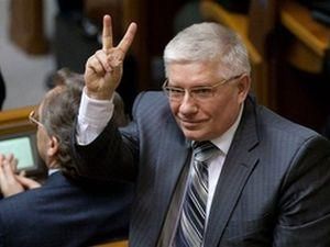 Чететов: Політики не повинні коментувати роботу правоохоронних органів Чететов: Політики не повинні коментувати роботу правоохоронних органів