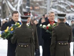 Янукович відмовився відвідувати латвійський Музей радянської окупації.
